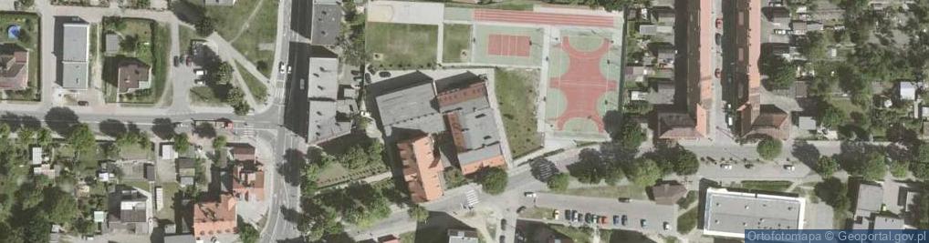 Zdjęcie satelitarne Szkoła Podstawowa z Oddziałami Integracyjnymi nr 21 im Henryka Sienkiewicza w Gliwicach