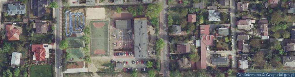 Zdjęcie satelitarne Szkoła Podstawowa z Oddziałami Integracyjnymi nr 6 im Szarych Szeregów