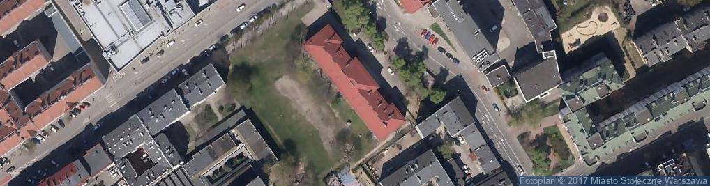 Zdjęcie satelitarne Szkoła Podstawowa z Oddziałami Integracyjnymi nr 73 im Króla Stefana Batorego