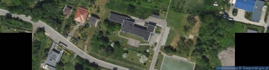 Zdjęcie satelitarne Szkoła Podstawowa