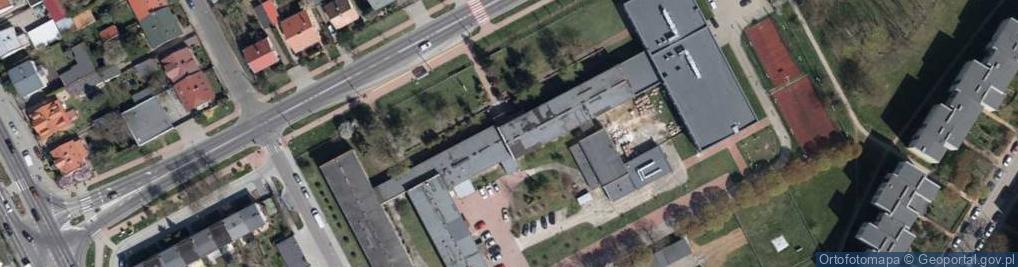 Zdjęcie satelitarne Szkoła Policealna Dla Dorosłych w Płocku