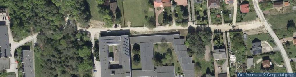 Zdjęcie satelitarne Szkoła Policealna Lna nr 1 Dla Niepełnosprawnych Ruchowo w Busku Zdroju