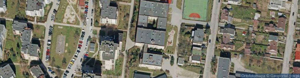 Zdjęcie satelitarne Szkoła Postawowa nr 34