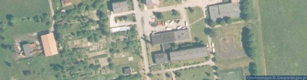 Zdjęcie satelitarne Szkolne Schronisko Młodzieżowe w Krzelowie