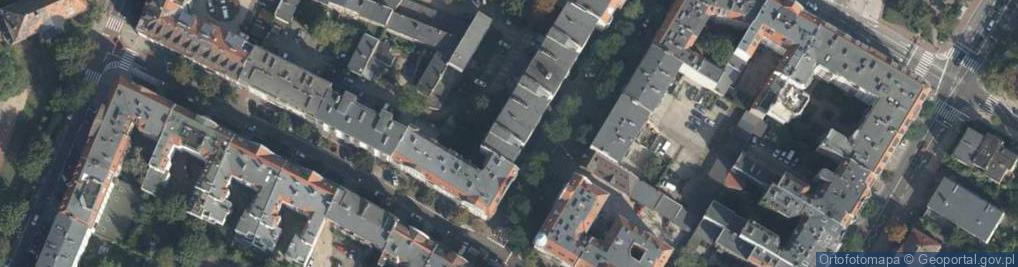 Zdjęcie satelitarne Tomasz Below