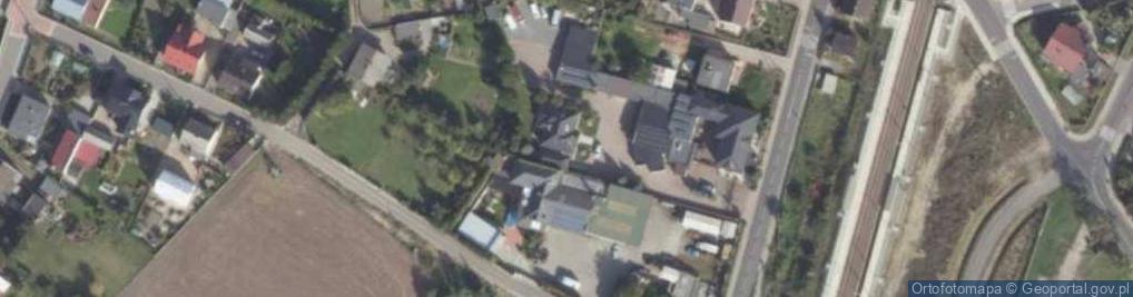 Zdjęcie satelitarne Tomasz Bielawski Auto Complex