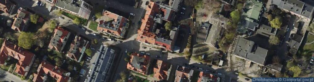 Zdjęcie satelitarne Tomasz Młyński No Escape