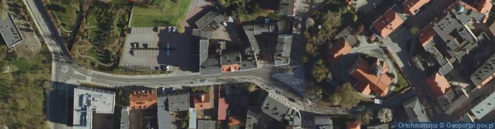 Zdjęcie satelitarne Tomdeo Handel Lustrami i Artykułami Oświetleniowymi