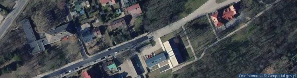 Zdjęcie satelitarne Towarzystwo Miłośników Miasta Warki Imienia Kazimierza Pułaskiego