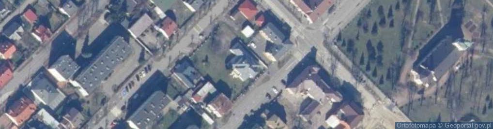 Zdjęcie satelitarne Towarzystwo Miłośników Ziemi Kozienickiej w Kozienicach