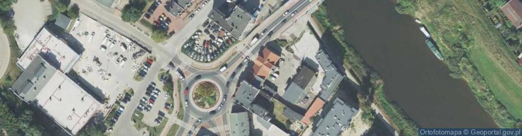 Zdjęcie satelitarne Towarzystwo Miłośników Ziemi Śremskiej