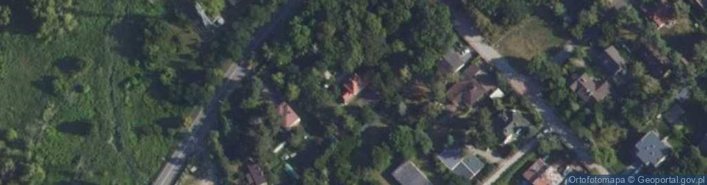 Zdjęcie satelitarne Towarzystwo Przyjaciół Brwinowa