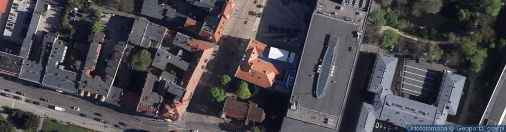 Zdjęcie satelitarne Towarzystwo Przyjaciół Muzeum Okręgowego im.Leona Wyczółkowskiego w Bydgoszczy