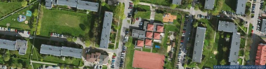 Zdjęcie satelitarne Towarzystwo Przyjaciół Szkoły Podstawowej nr 2 w Piotrkowie Trybunalskim