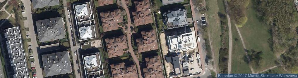 Zdjęcie satelitarne Trade Finance Expert Maciej Wilamowicz
