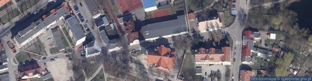 Zdjęcie satelitarne Uczniowski Klub Sportowy Noris