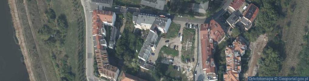 Zdjęcie satelitarne Uniprosspol