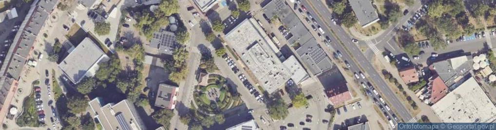 Zdjęcie satelitarne Uniqa Partner M Pietrzak N Makuchowski