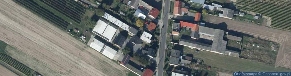 Zdjęcie satelitarne Uprawa Grzybów Bożena Adamczak Chobienice