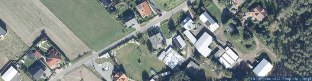 Zdjęcie satelitarne Uprawa Grzybów Zdzisław Hałuszczak Nowe Tłoki