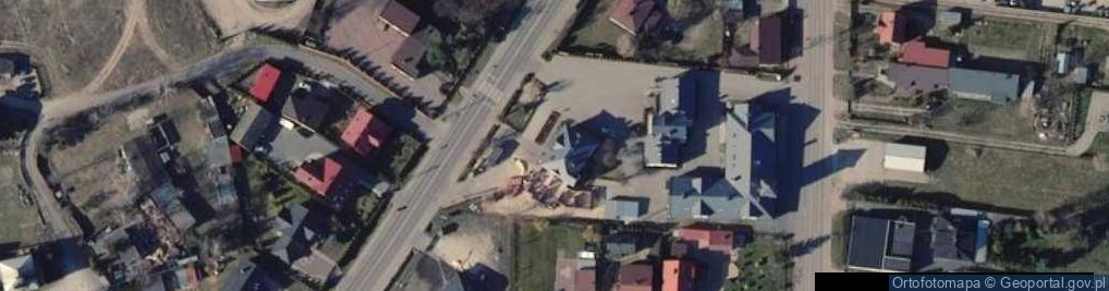 Zdjęcie satelitarne Urząd Gminy w Chynowie