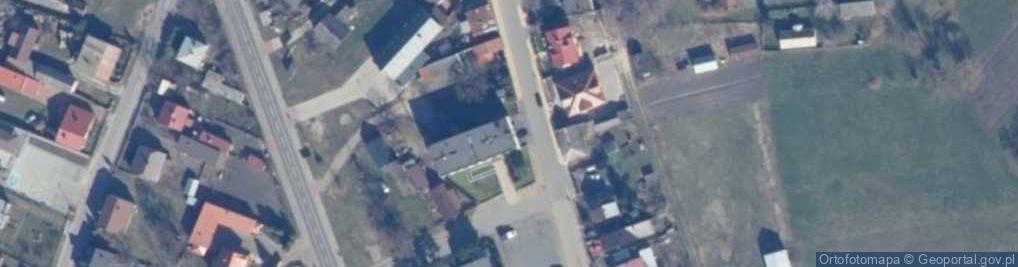Zdjęcie satelitarne Urząd Gminy w Gniewoszowie