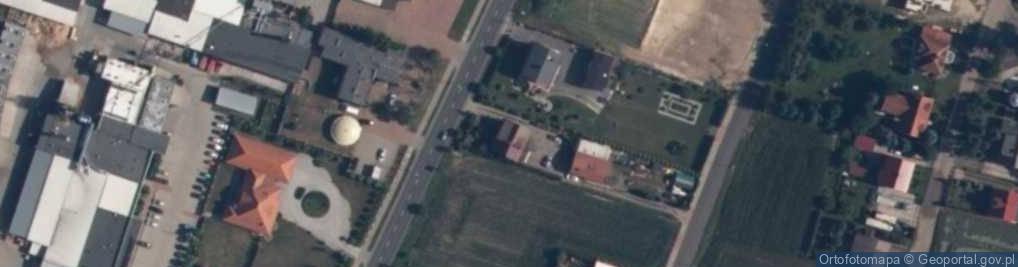 Zdjęcie satelitarne Usługi Dekarskie