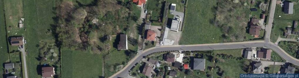 Zdjęcie satelitarne USŁUGI Gazowe, Elektryczne, Wod -Kan, Centralne ogrzewanie. Jac
