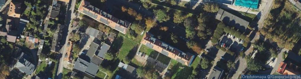 Zdjęcie satelitarne Usługi Handlowe