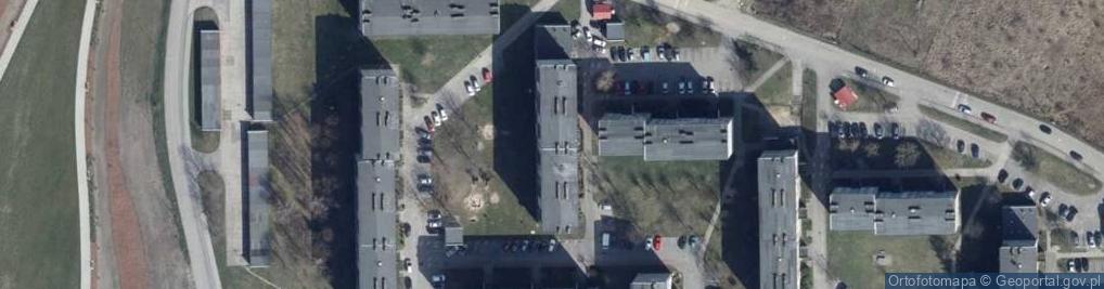 Zdjęcie satelitarne Usługi Komunalne