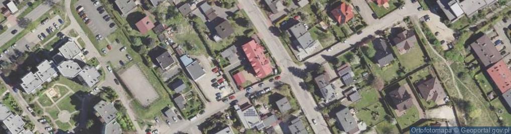 Zdjęcie satelitarne Usługi Mieszkaniowe