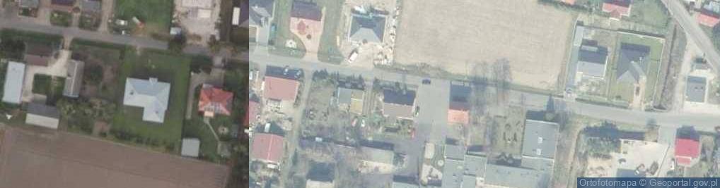 Zdjęcie satelitarne Usługi Telekomunikacyjne Cell Tel