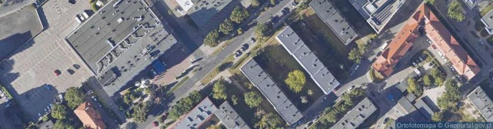 Zdjęcie satelitarne Usługi Ubezpieczeniowe i Finansowe