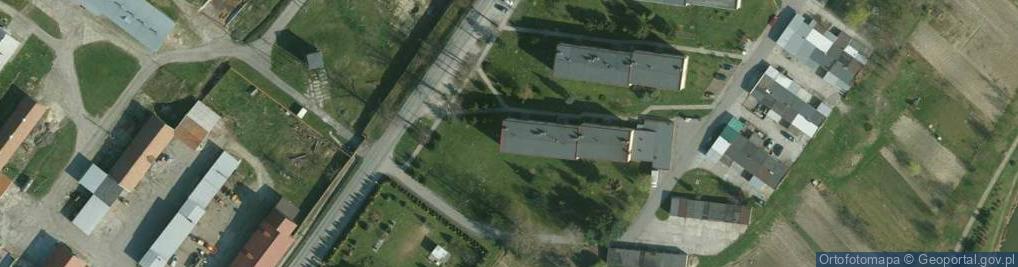 Zdjęcie satelitarne Usługi w Zakresie Handlu Detalicznego