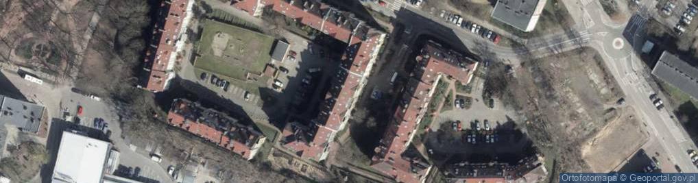 Zdjęcie satelitarne Wspólnota Mieszkaniowa 0480 przy ul.Strzałowskiej 40 w Szczecinie
