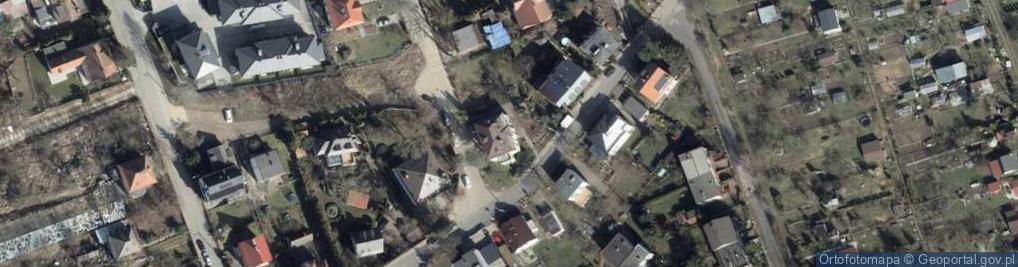 Zdjęcie satelitarne Wspólnota Mieszkaniowa 303 przy ul.Sarniej 45 w Szczecinie