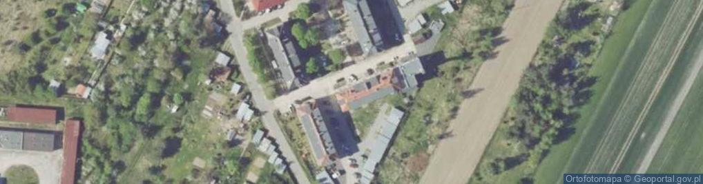 Zdjęcie satelitarne Wspólnota Mieszkaniowa "Jaskółka" ul.Prószkowska 27-29 Komprachcice