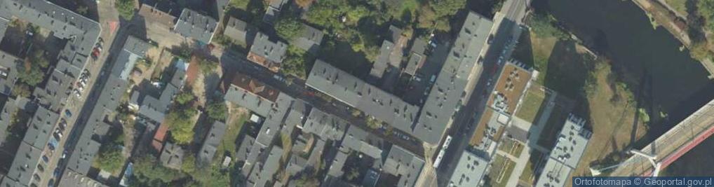 Zdjęcie satelitarne WSPÓLNOTA MIESZKANIOWA ŁOKIETKA 6-8 85-200 BYDGOSZCZ