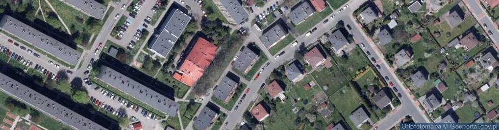Zdjęcie satelitarne Wspólnota Mieszkaniowa Nieruchomości przy ul.Bolesława Chrobrego 7 w Knurowie