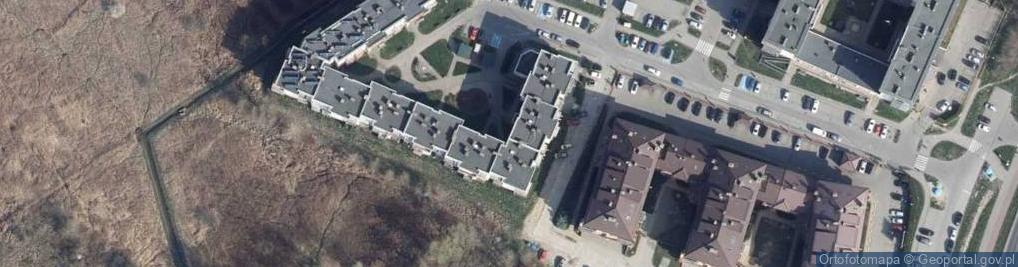Zdjęcie satelitarne Wspólnota Mieszkaniowa Nieruchomości przy ul.Helsińskiej nr 7 A, B; 9 A, B, C; 11 A, B, C w Kołobrzegu