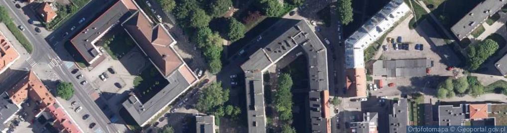 Zdjęcie satelitarne Wspólnota Mieszkaniowa Nieruchomości przy ul.Moniuszki nr 1 A w Koszalinie