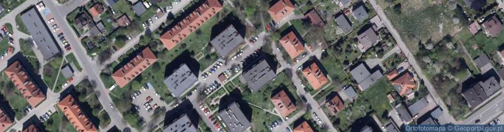 Zdjęcie satelitarne Wspólnota Mieszkaniowa Nieruchomości przy ul.Stalmacha 2 w Knurowie