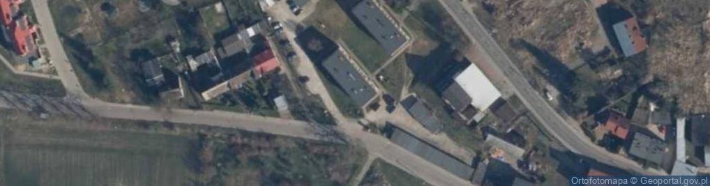 Zdjęcie satelitarne Wspólnota Mieszkaniowa Nieruchomości ul.3-Go Maja 12, 14 73-155 Węgorzyno