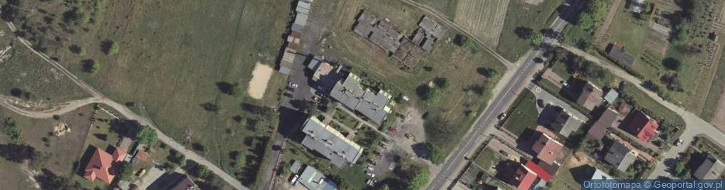 Zdjęcie satelitarne Wspólnota Mieszkaniowa Nieruchomości ul.Partyzantów 49, 51 w Chodlu