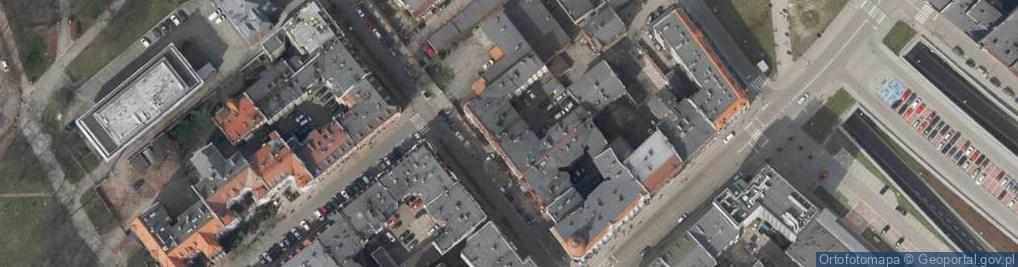 Zdjęcie satelitarne Wspólnota Mieszkaniowa Nieruchomości w Gliwicach przy ul.Pukasa 2