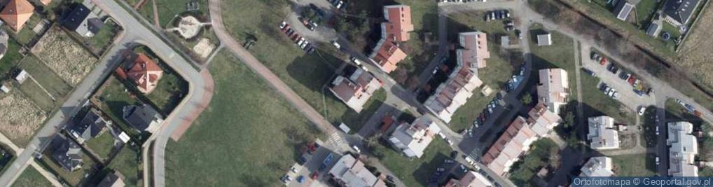 Zdjęcie satelitarne Wspólnota Mieszkaniowa nr III Os.Energetyk 8, 10, 12, 13A-C, 19A-C Dobrzeń Wielki