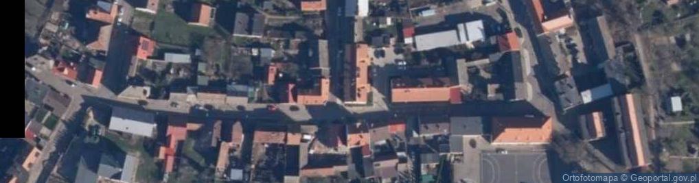 Zdjęcie satelitarne Wspólnota Mieszkaniowa Okrzei 10 w Lipianach