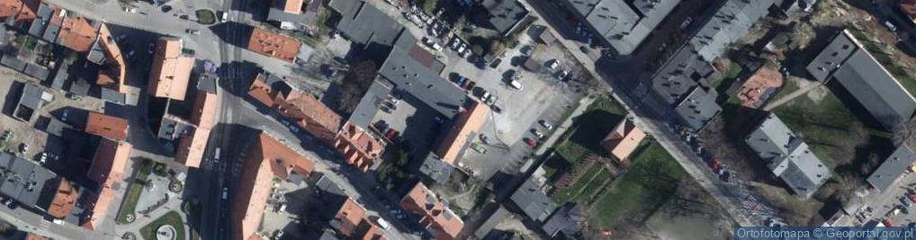 Zdjęcie satelitarne Wspólnota Mieszkaniowa przy PL.Jana Pawła II 10-10A w Świebodzicach