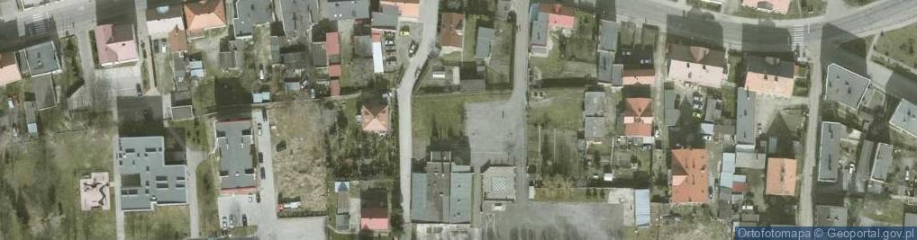 Zdjęcie satelitarne Wspólnota Mieszkaniowa przy PL.Piastów Śląskich nr 9 w Piławie Górnej