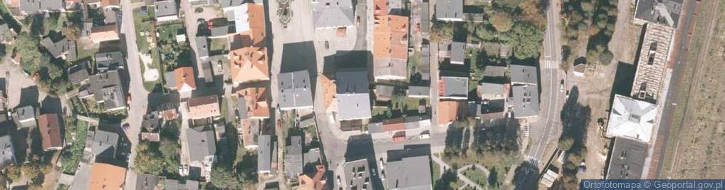 Zdjęcie satelitarne Wspólnota Mieszkaniowa przy PL.Wolności 26-27 w Lubawce